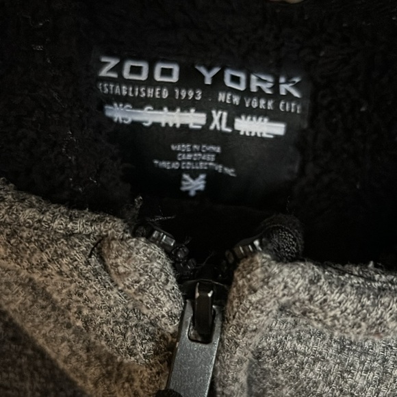 Zoo York zip up - Picture 6 of 7